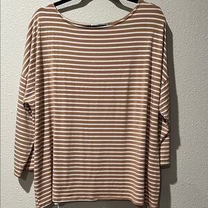 Notations Brown and White Striped 3/4 Sleeve Top
Soft relaxed fit
SZ 2X